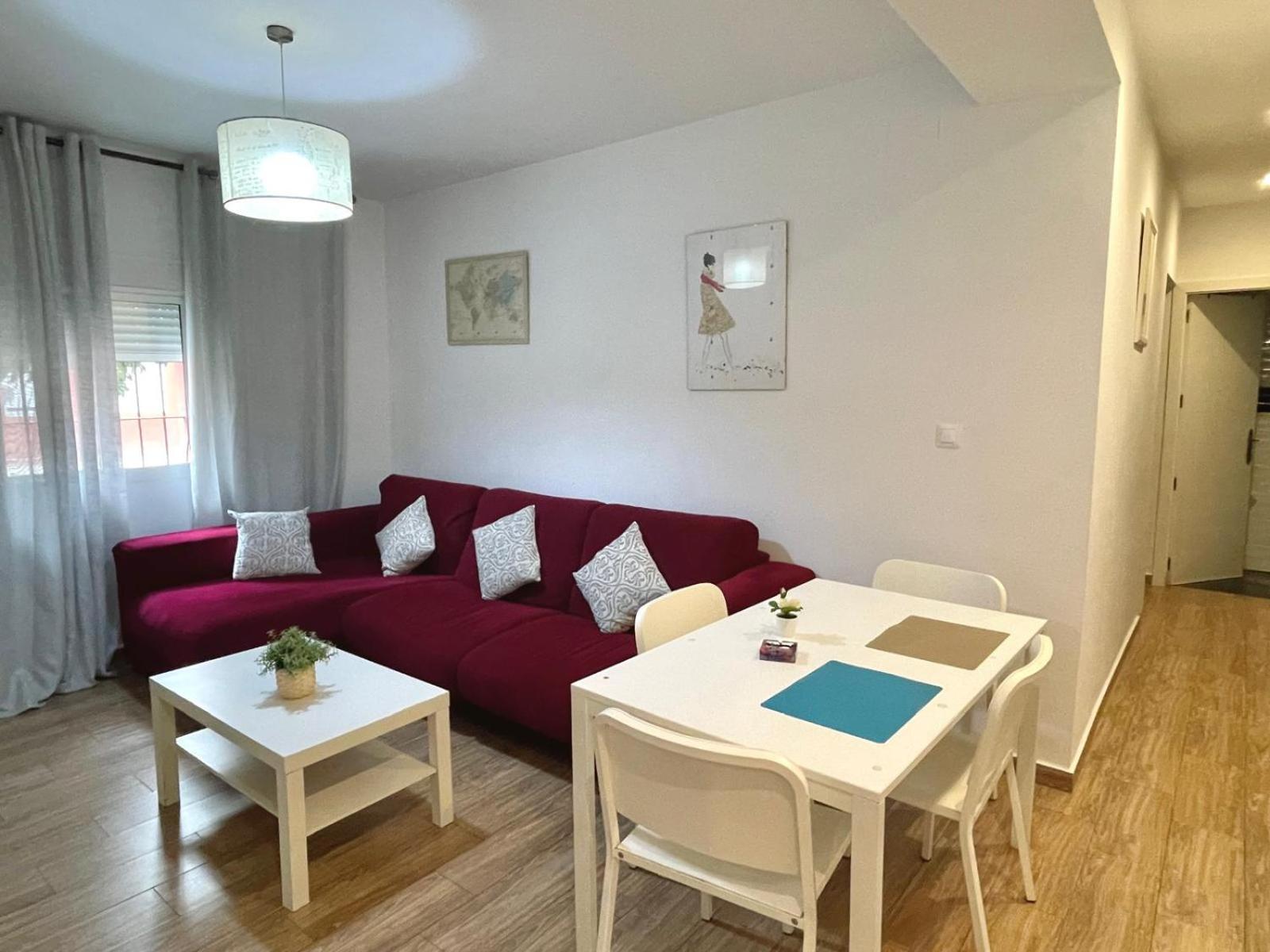 Triana Roomable Sevilla Exteriör bild