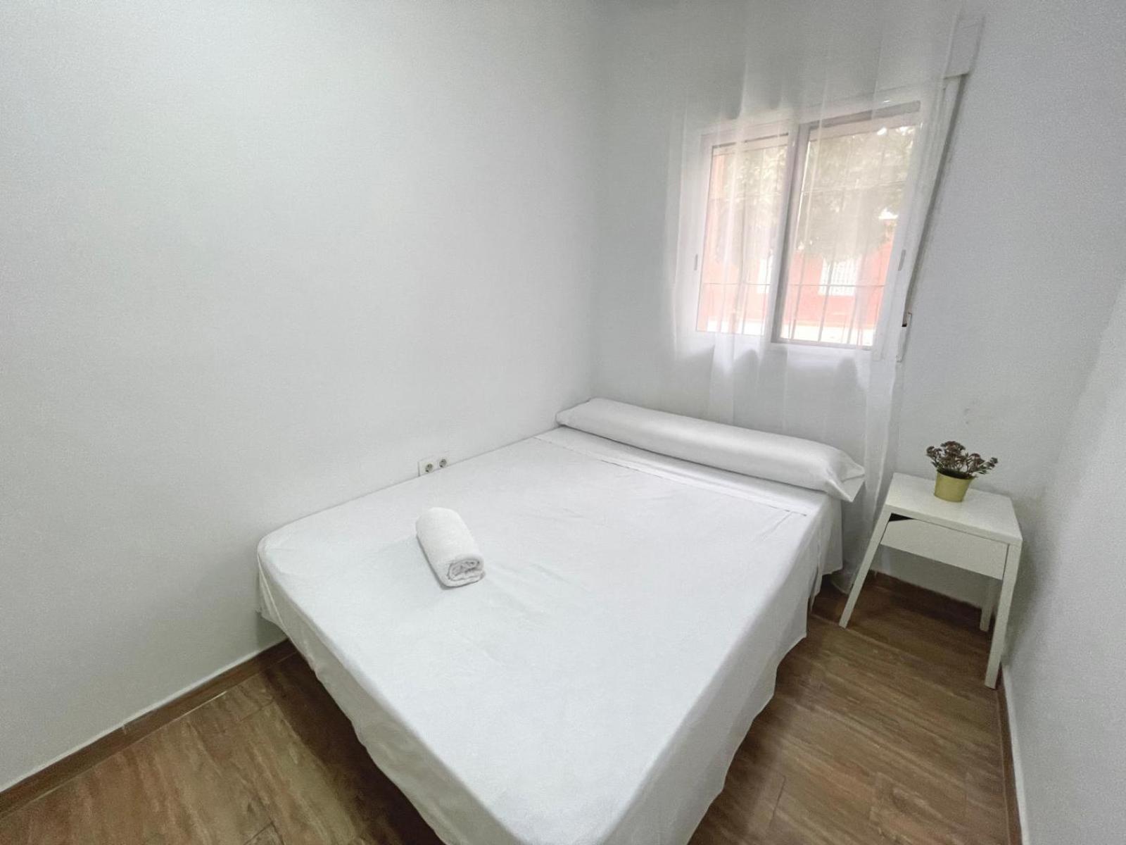 Triana Roomable Sevilla Exteriör bild