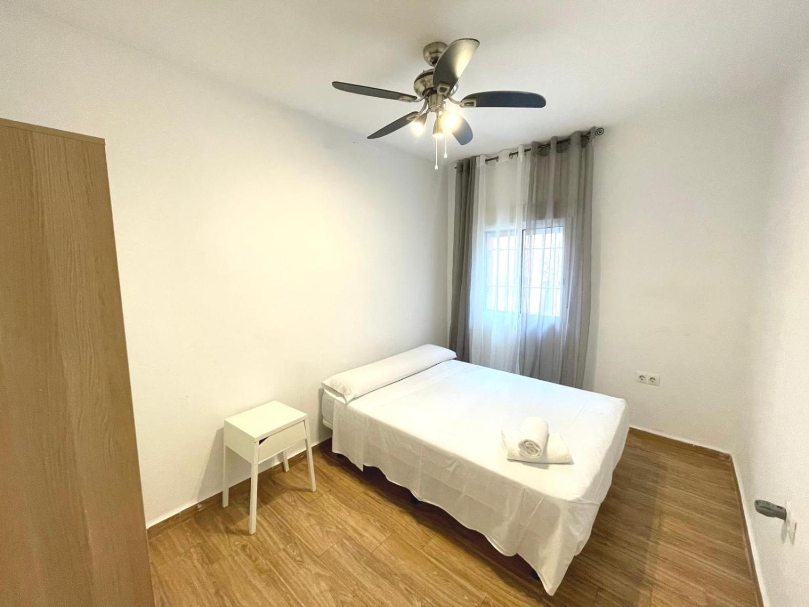 Triana Roomable Sevilla Exteriör bild